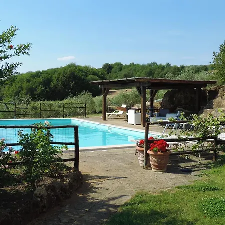 Fonte Senesi Casale In Val D'orcia * Monticchiello